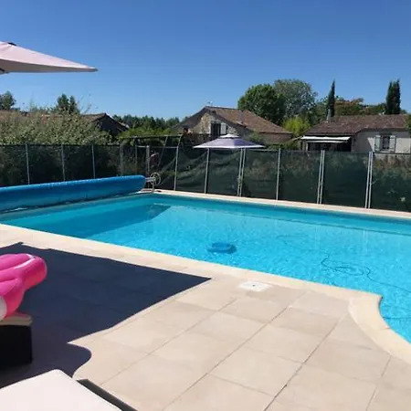 Les Granges Lestang Holiday home *