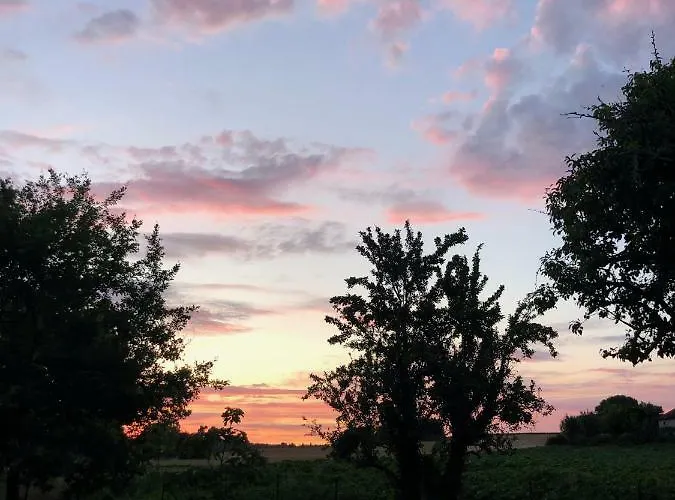 Les Granges Lestang Feriehus *